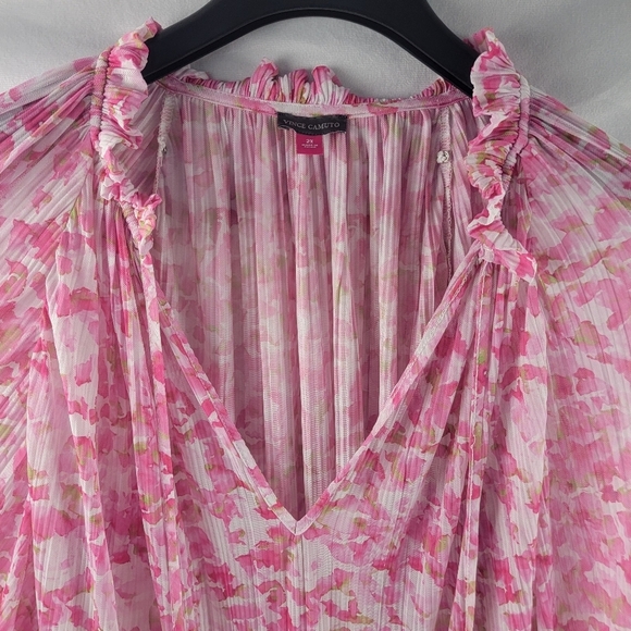 Vince Camuto sheer blousy loose fit floral vneck ruffle trim top Size 2XL - Picture 8 of 8